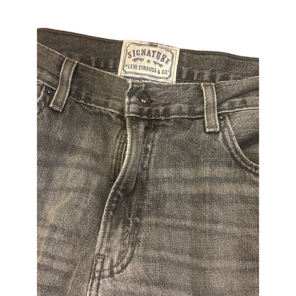 Vintage Signature Levi Strauss & Co Slim Straight Jeans Size 36 x 30 - Picture 3 of 6